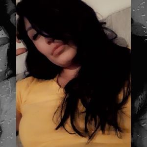 Meet your Posher, Priscila